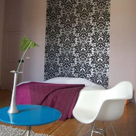 Panzió La Vieille Ecole Bourgougnague