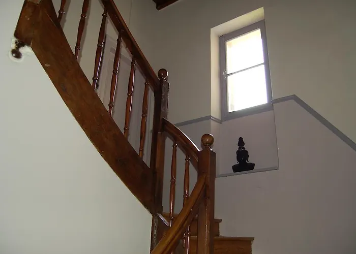 B&B La Vieille Ecole Bourgougnague