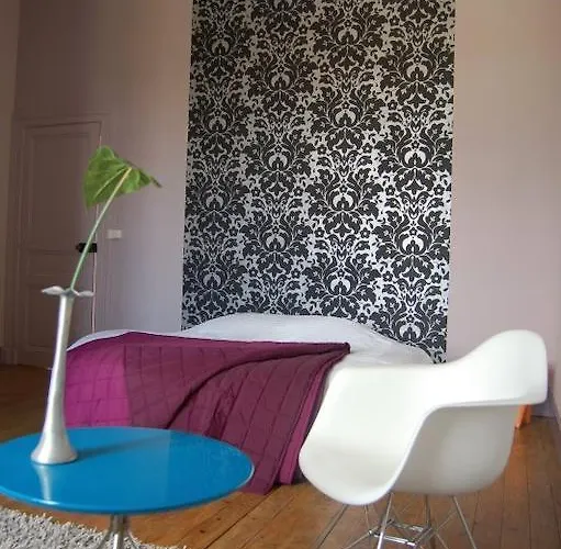 B&B La Vieille Ecole Bourgougnague